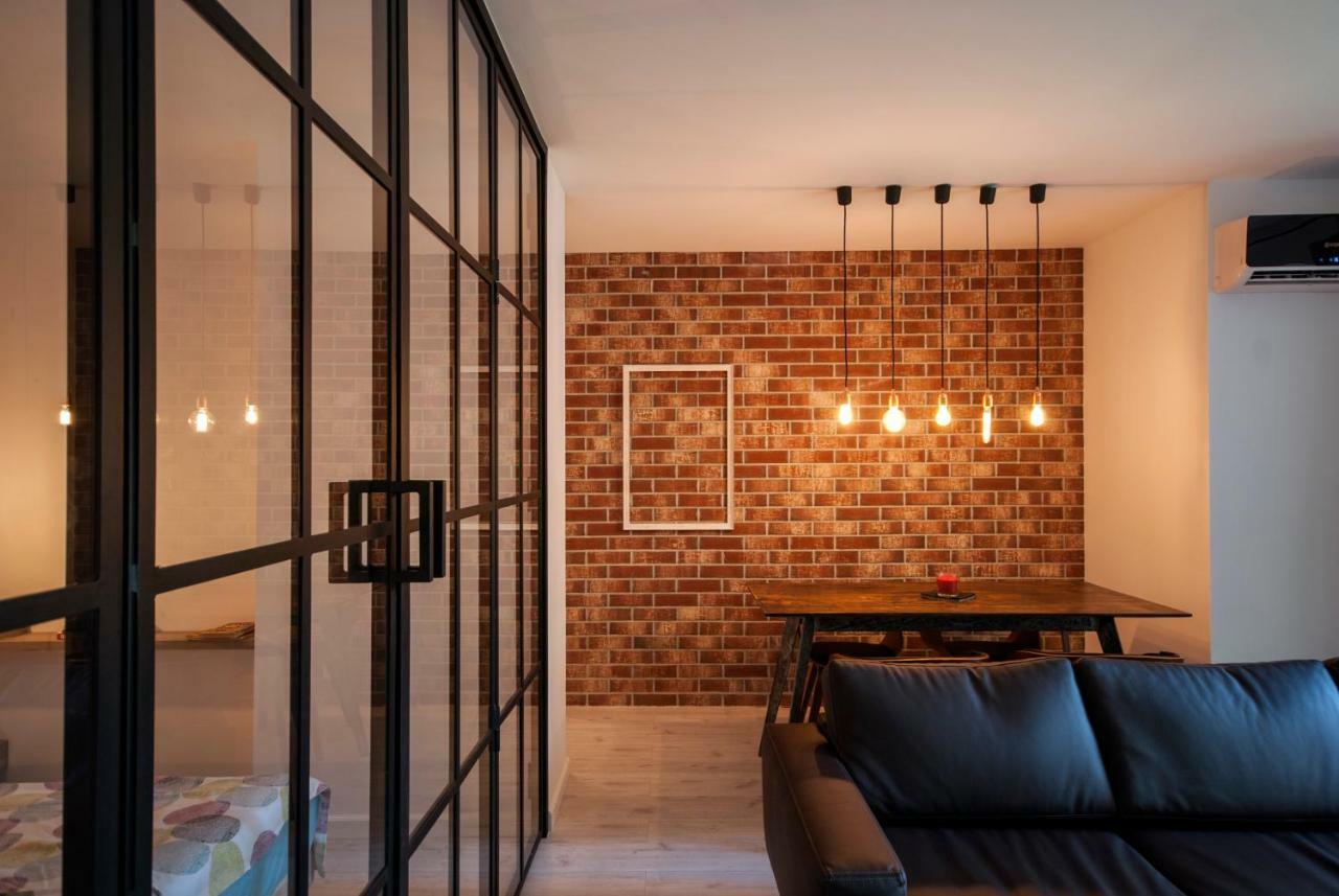 Retro Midtown Apartment Boekarest Buitenkant foto